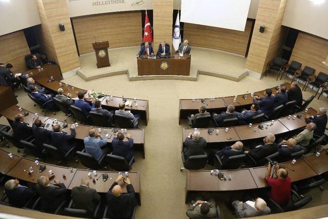 Muhtarlardan Belediye Başkanı Tahmazoğlu&rsquo;na Ziyaret 1