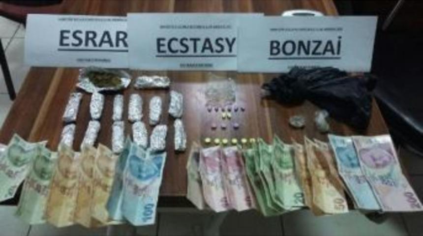 Kahramanmaraş'ta Uyuşturucuya 6 G&ouml;zaltı