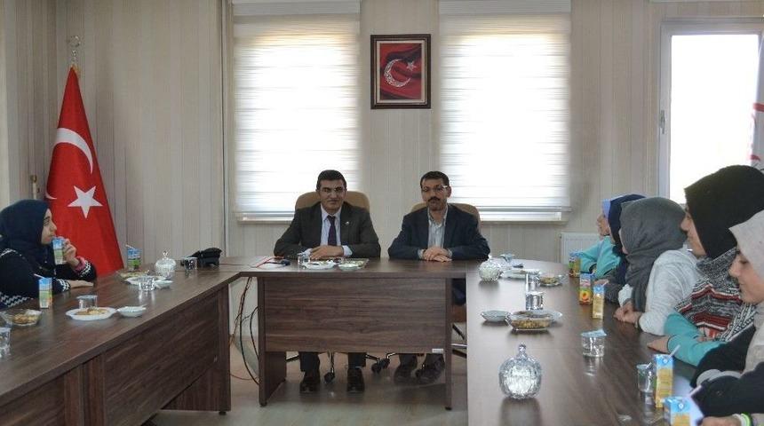 Necip İmam Hatip Ortaokulu Öğrencileri Asp İl Müdürlüğünü Ziyaret Etti