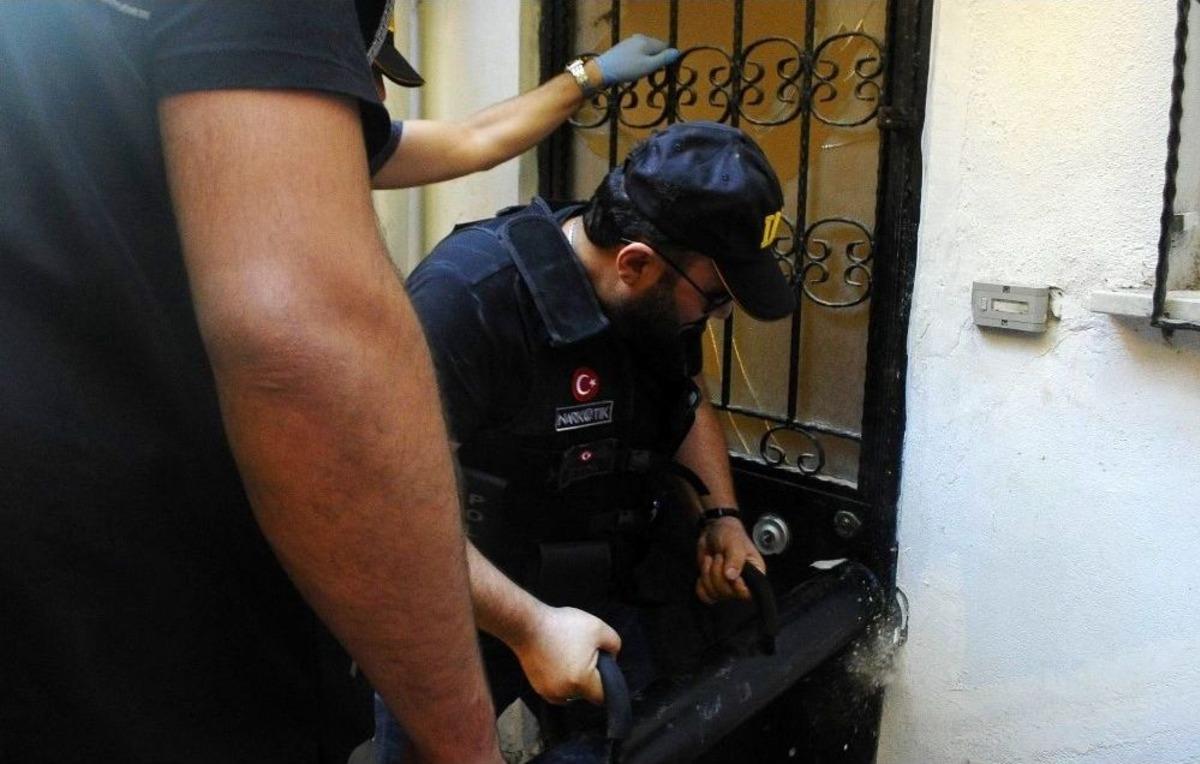İstanbul&rsquo;da Nefes Kesen Narkotik Operasyonu