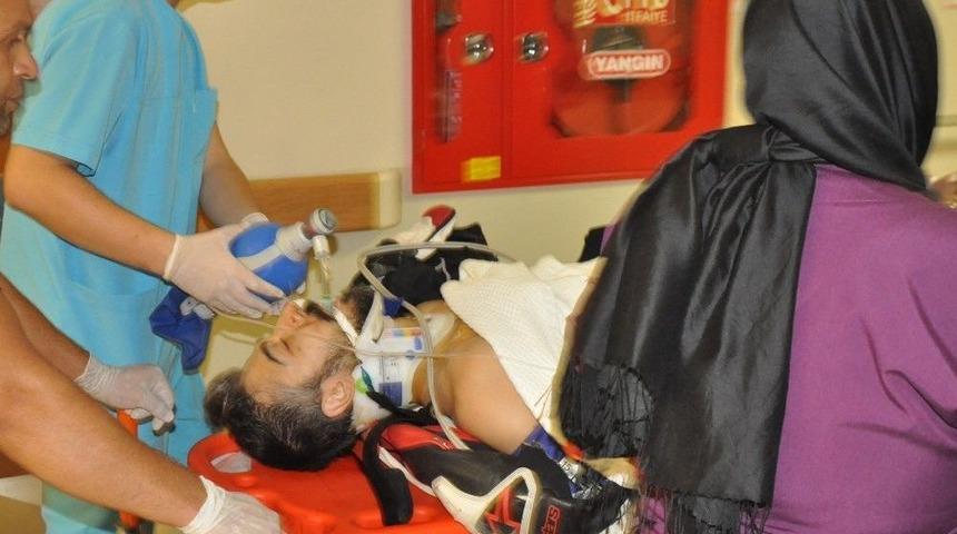 Bariyerlere &Ccedil;arpıp Bacağı Kopan Motosiklet S&uuml;r&uuml;c&uuml;s&uuml; &Ouml;ld&uuml;