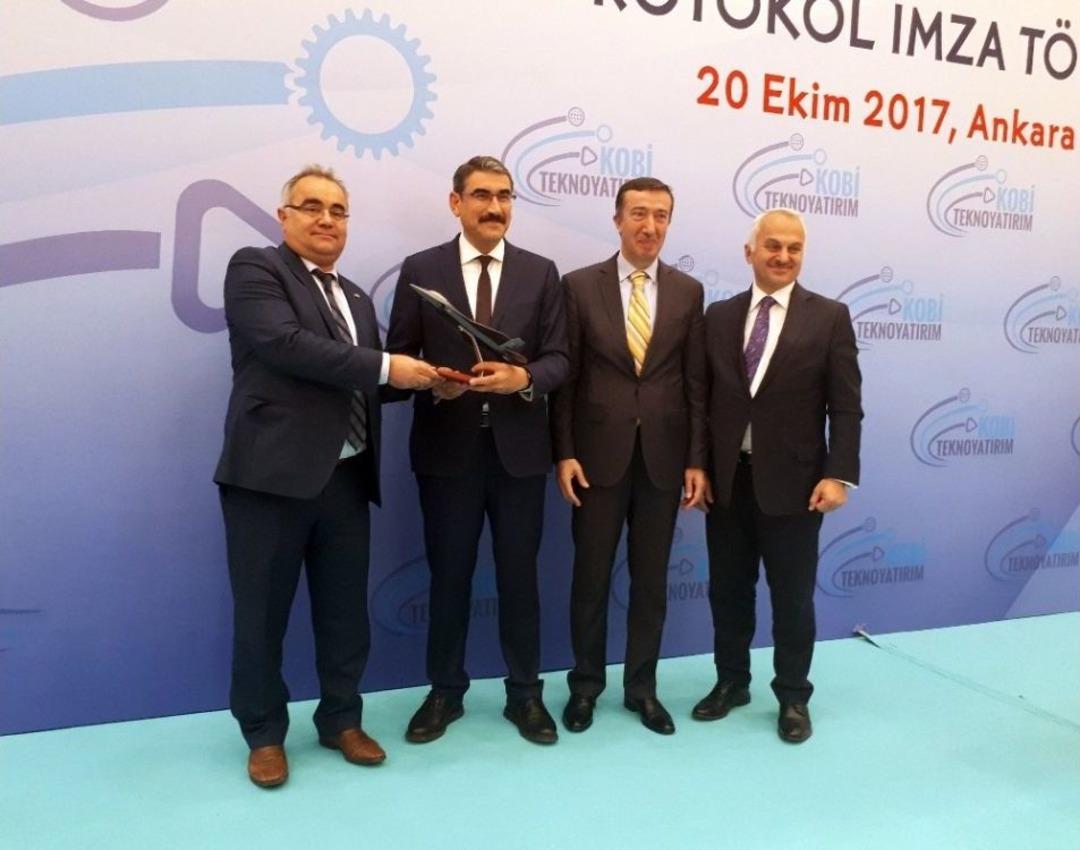 Sanayi Bakanlığı, T&uuml;rkiye Ekonomisine Katma Değer Oluşturacak &Uuml;r&uuml;nleri Destekleyecek