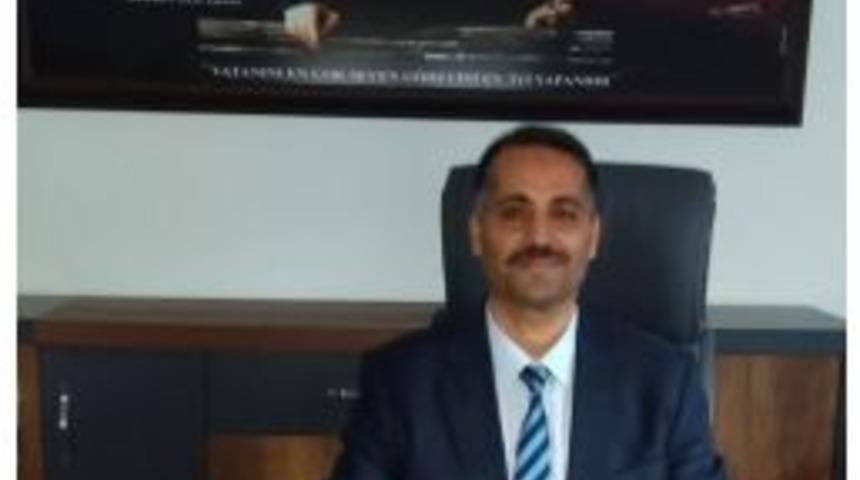 Selendi İl&ccedil;e Milli Eğitim M&uuml;d&uuml;r&uuml; Tekin G&ouml;reve Başladı