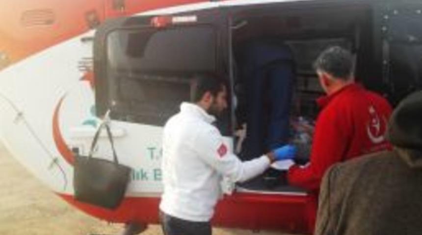 Hava Ambulansı 1 G&uuml;nl&uuml;k Bebek İ&ccedil;in Havalandı