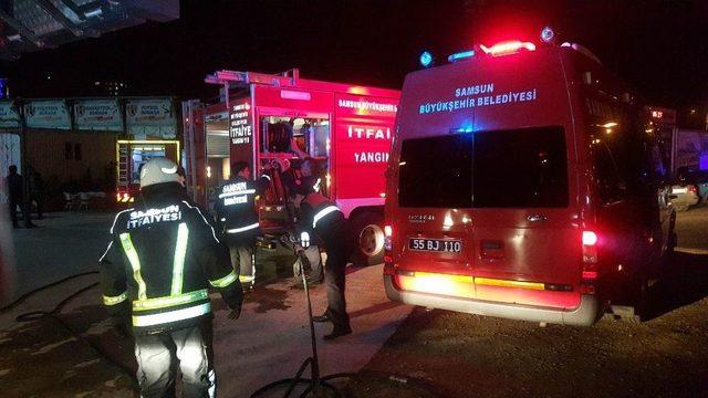 Stadyumda Trib&uuml;n Yandı 1