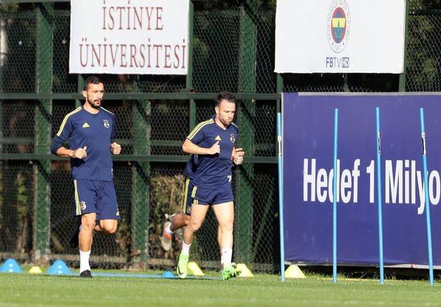 Fenerbah&ccedil;e Derbi Hazırlıklarını S&uuml;rd&uuml;rd&uuml; 2