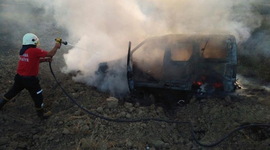 Zeytin Topladığı Sırada Aracı Yanarak K&uuml;l Oldu