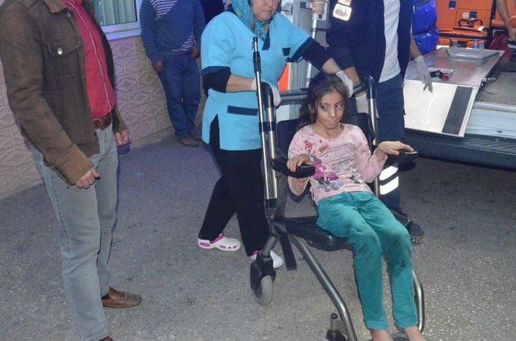 Manisa’da Tır Otomobile Çarptı: 8 Yaralı G2