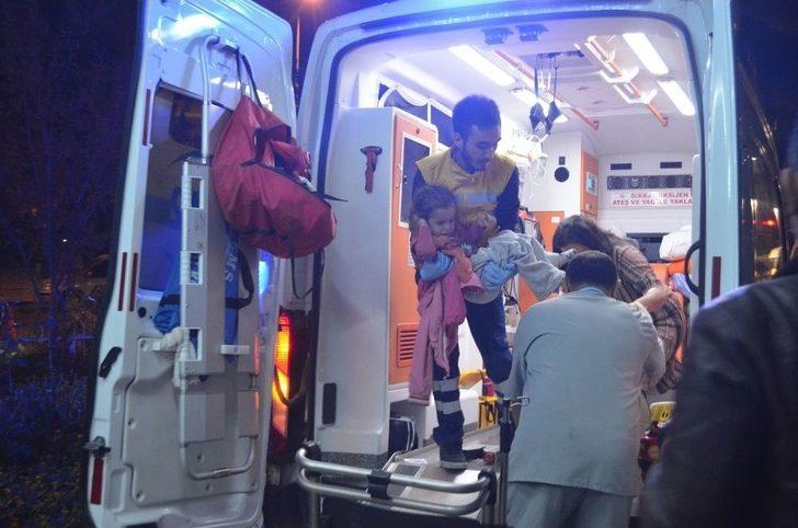 Manisa’da Tır Otomobile Çarptı: 8 Yaralı G3