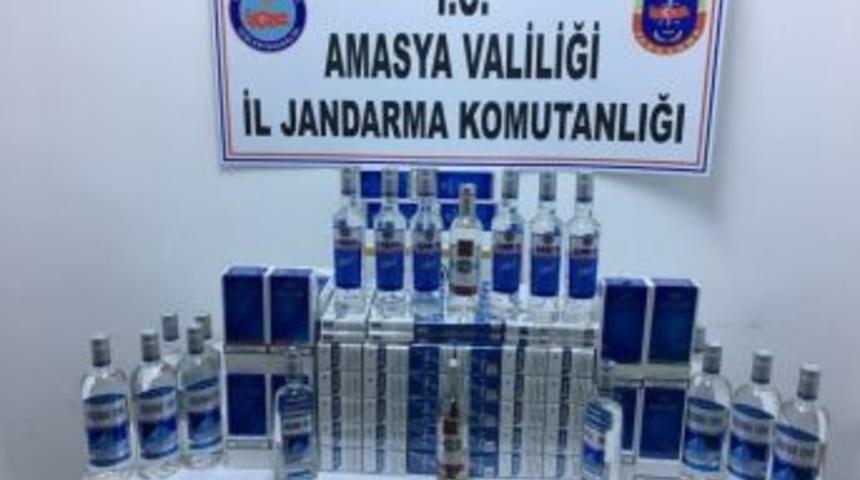 Otob&uuml;ste Ka&ccedil;ak Sigara İle İ&ccedil;ki Ele Ge&ccedil;irildi