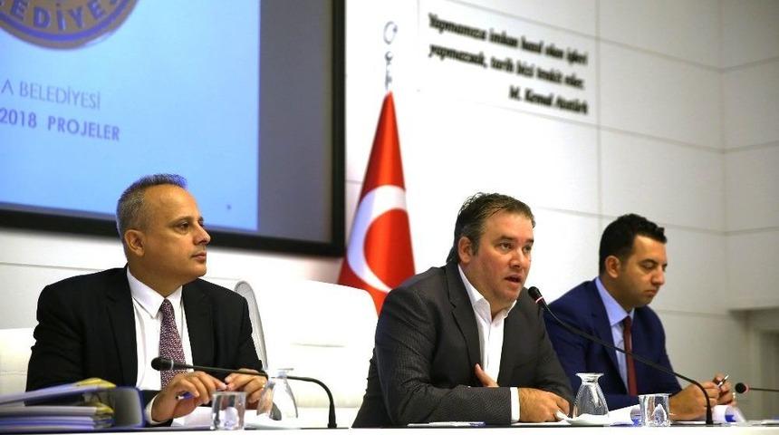 Başkan Piriştina&rsquo;dan Muhtarlara M&uuml;jde