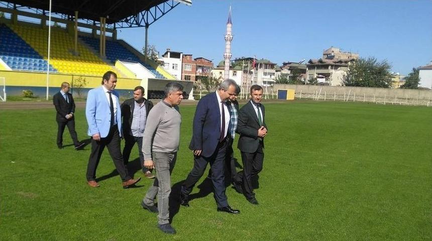 Fatsa Şehir Stadında Yenile &Ccedil;alışmaları