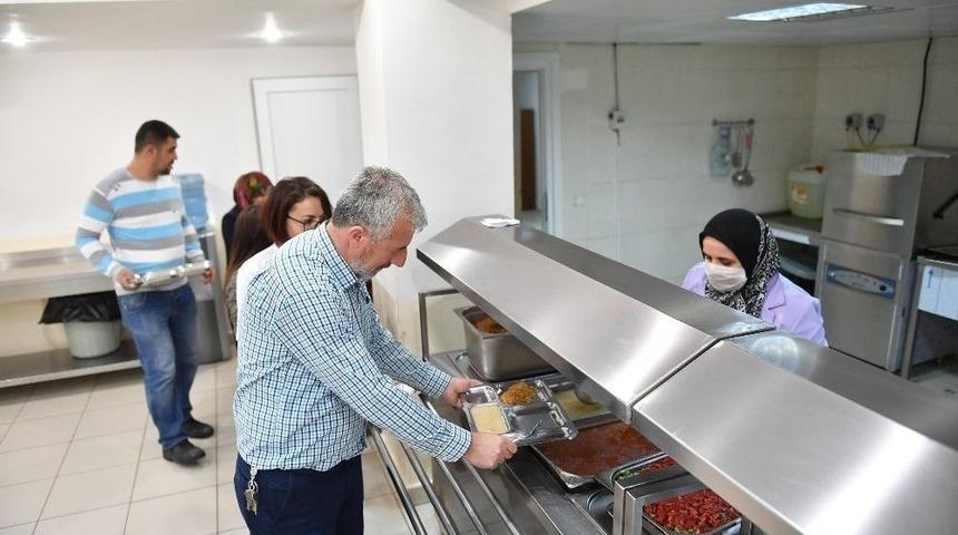 Ankara Büyükşehir, Hasta Ve Yakınlarına Kucak Açıyor