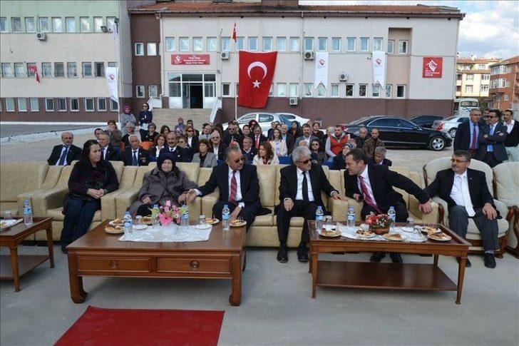 Hayırsever Melahat Teyze, Kansere Yenik Düştü G5