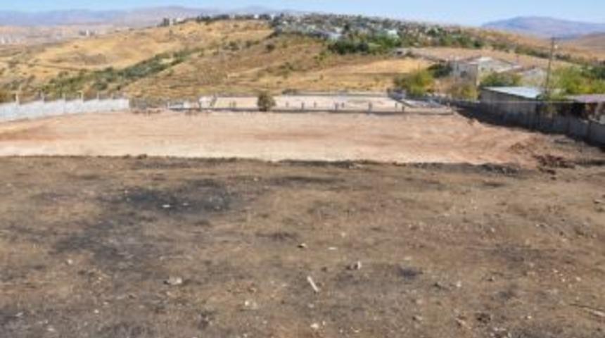 G&ouml;k&ccedil;ebağ Beldesinin İ&ccedil;me Suyu Hattı Yenileniyor