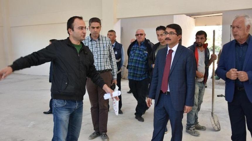 Hacıhalliler Mahallesi &Ccedil;ok Ama&ccedil;lı Salonuna Kavuşuyor