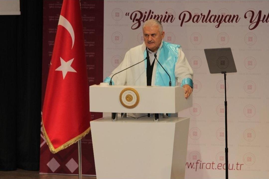 Başbakan Yıldırım: "2018&rsquo;de &Ouml;ğrenci Bursu 470 Tl Olacak"