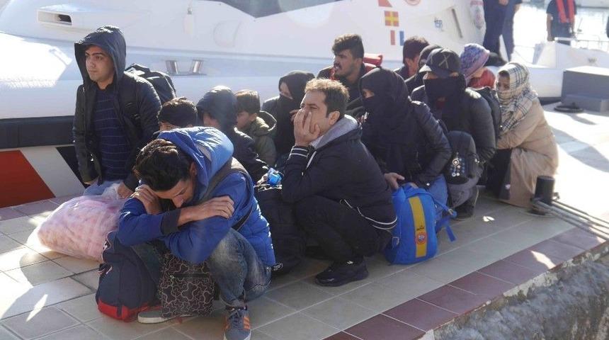 &Ccedil;anakkale&rsquo;de 18 M&uuml;lteci Yakalandı