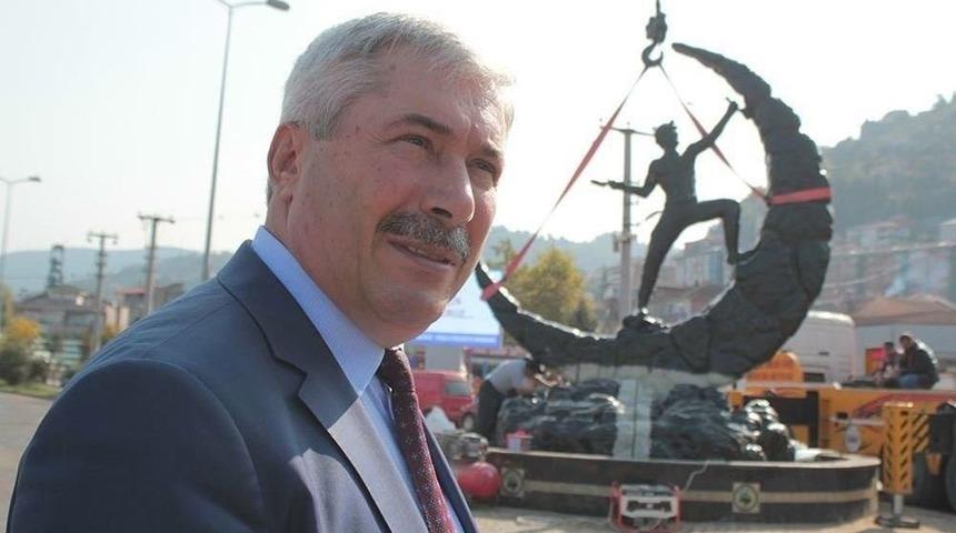 Başkan Yılmaz&rsquo;dan &Ouml;rnek Davranış