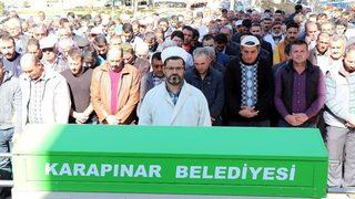 (özel Haber) Otomobilin Çarptığı Öğretmen Son Yolculuğuna Uğurlandı