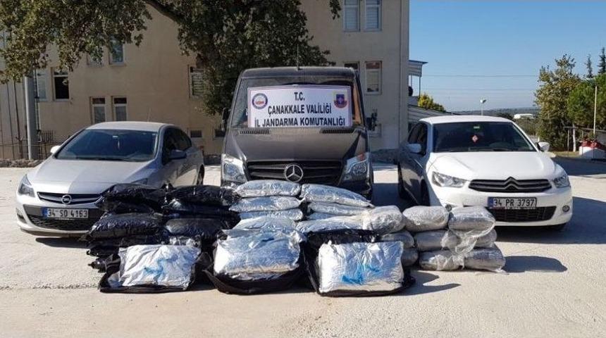 &Ccedil;anakkale&rsquo;de 2 Milyon Dolarlık 300 Kilo Esrar Ele Ge&ccedil;irildi
