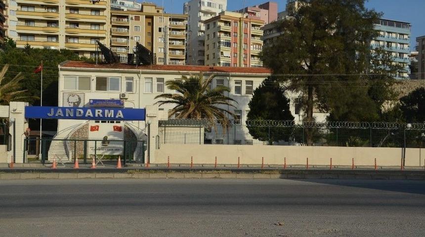 Aliağa&rsquo;da 36 G&ouml;&ccedil;men Yakalandı