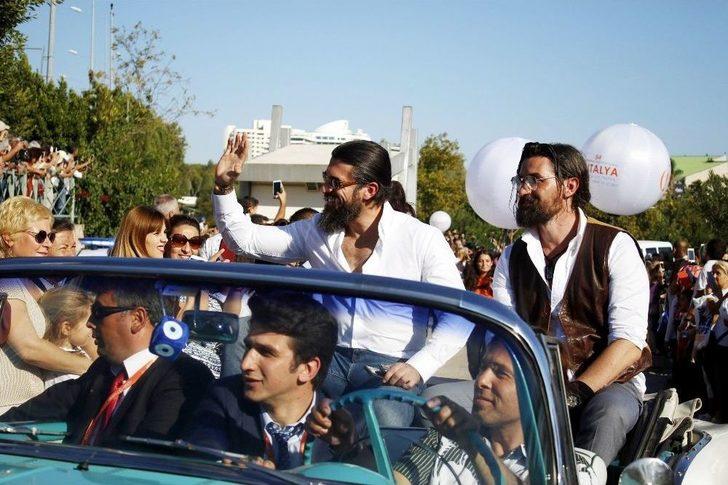 54. Uluslararası Antalya Film Festivali Kortejle Başladı G1