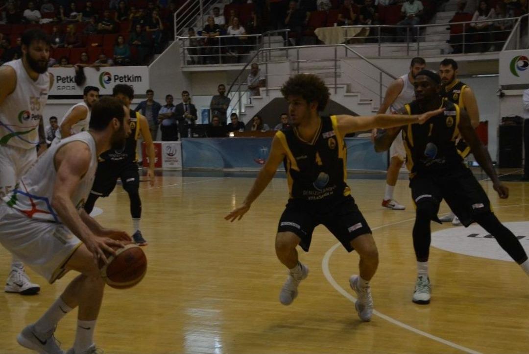 T&uuml;rkiye Basketbol 1. Ligi: Petkim Spor: 73 - İstanbuspor Beylikd&uuml;z&uuml;: 83