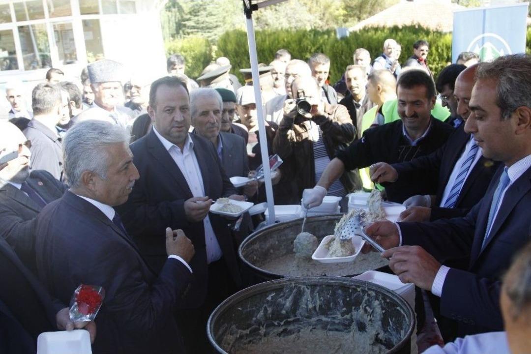 İstiklal Yolu Y&uuml;r&uuml;y&uuml;ş&uuml; Başladı