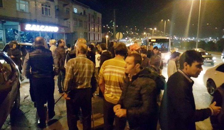 Yayaya Çarpan Sürücüye Mahalleliden Meydan Dayağı G5