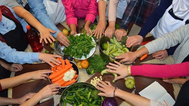 Kar-mek Aşçılık Kursunda Kış Hazırlıkları Başladı