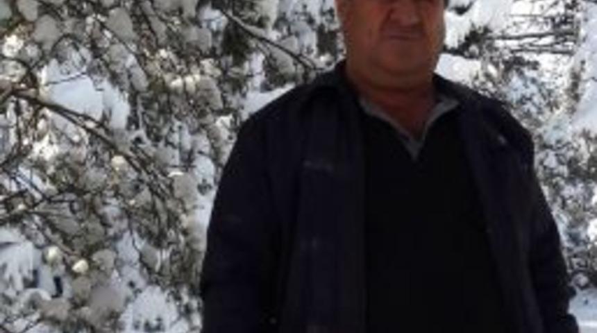 Tartıştığı Komşusunu Silahla Vurup &Ouml;ld&uuml;rd&uuml;