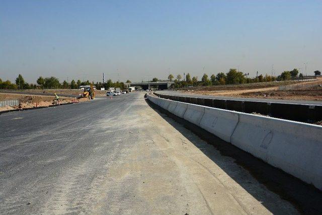 Zırhlı Birlikler’den Geçen Bağlantı Yolu Tamamlanıyor 2