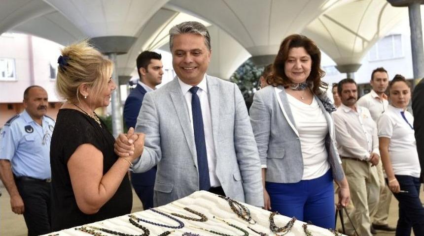 Muratpaşa’da ’el İzi Pazarı Şenliği’ Düzenlendi