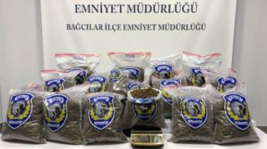 Bağcılar&rsquo;da Bir Emlak&ccedil;ıya Uyuşturucu Operasyonu D&uuml;zenlendi
