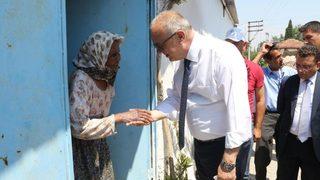 Manisa’da Depremzedelere Maddi Destek