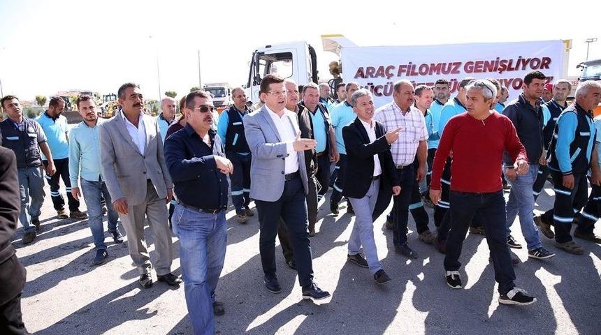 Merkezefendi Belediyesi Yeni İş Makineleri Aldı