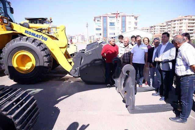 Merkezefendi Belediyesi Yeni İş Makineleri Aldı