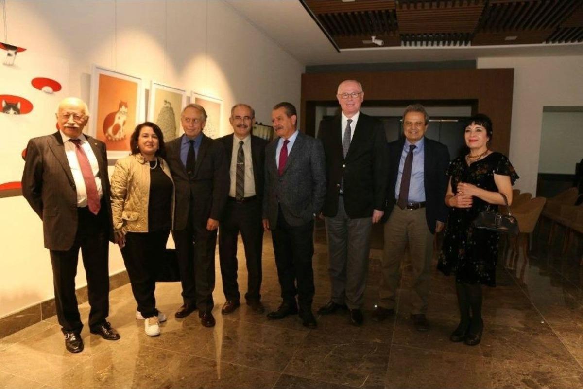 &rsquo;benim Kedilerim&rsquo; Resim Sergisi Sanatseverlerle Buluştu