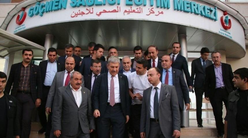 Sağlık Bakanı Demircan Hastane Binalarını İnceledi