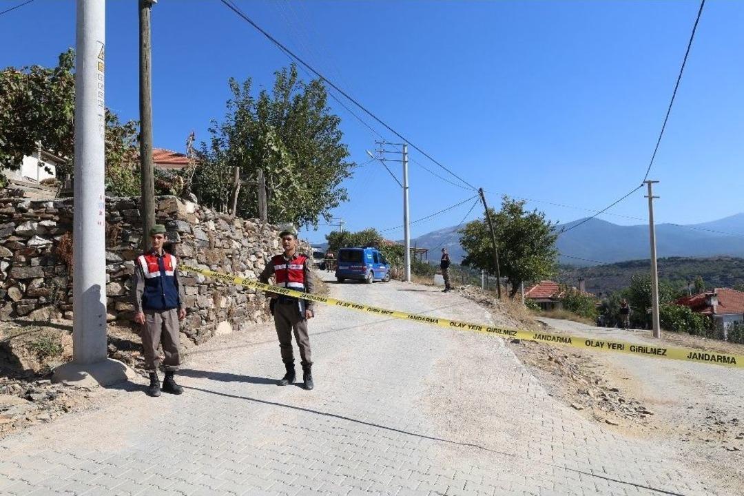 Psikolojik Tedavi G&ouml;ren Vatandaş, Yoldan Ge&ccedil;en Vatandaşı &Ouml;ld&uuml;rd&uuml;