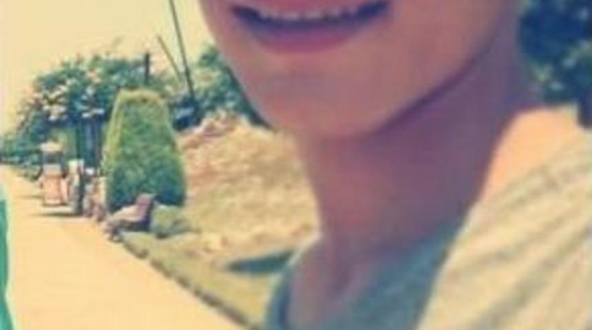 15 Yaşındaki &Ccedil;ocuk, Ağabeyini &Ouml;ld&uuml;rd&uuml;