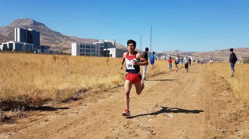 Mardinli Azat B&ouml;lge Şampiyonu Oldu