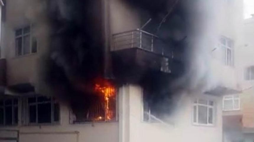 Samsun&rsquo;da Ev Yangını Korkuttu