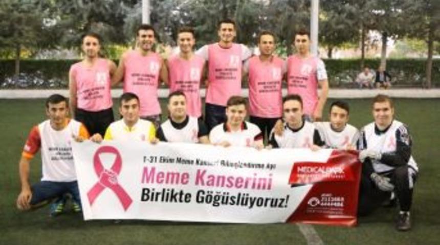 Pembe Formayla Farkındalık Ma&ccedil;ı