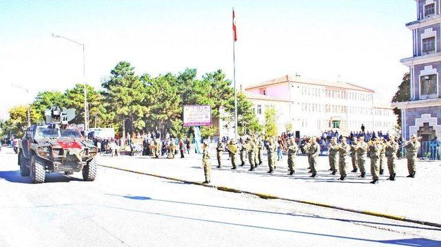 Erzincan’da 29 Ekim Provası Yapıldı