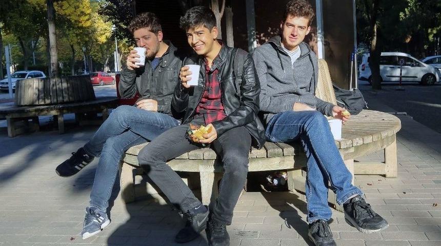 Yenimahalle Belediyesi&rsquo;nden &Ouml;ğrencilere Sabah &Ccedil;orbası