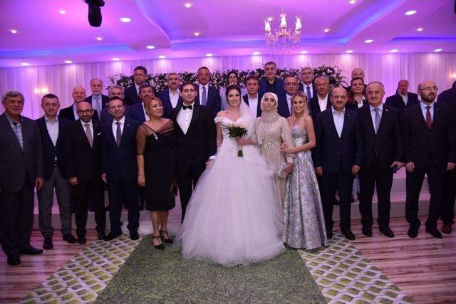 Başbakan Yardımcısı Işık, Nikah Şahitliği Yaptı 3