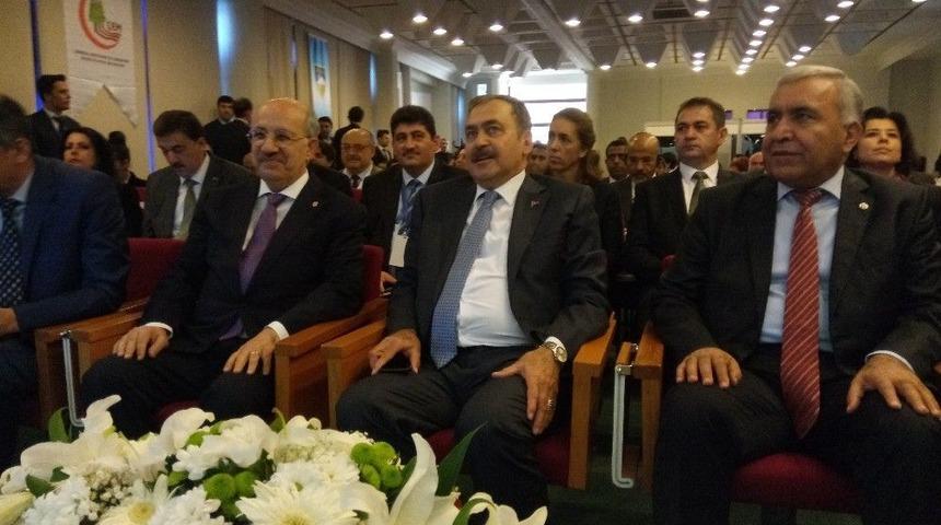 Orman Ve Su İşleri Bakanı Veysel Eroğlu: &ldquo;bu Sene 44 Yılın Kuraklığını Yaşamamıza Rağmen, T&uuml;rkiye&rsquo;de Suya Erişim Y&uuml;zde Y&uuml;zd&uuml;r&rdquo;