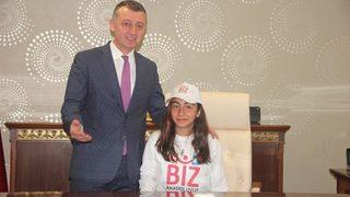 Valilik Koltuğuna Oturan Öğrencilerin Tek İstedikleri Eğitim Sistemi Ve Teog’un Değiştirilmemesi Oldu